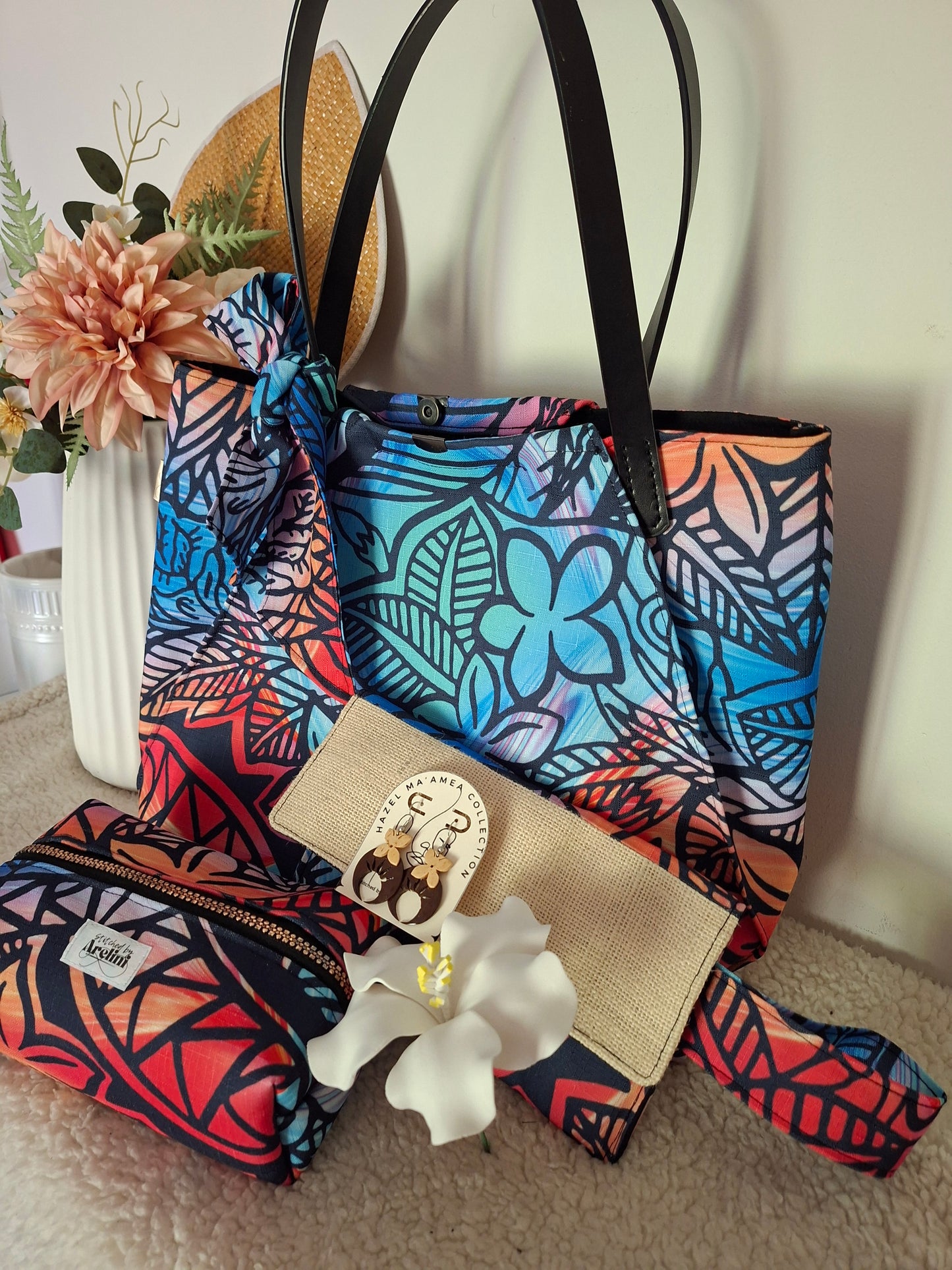 Moana Tropical Bundle