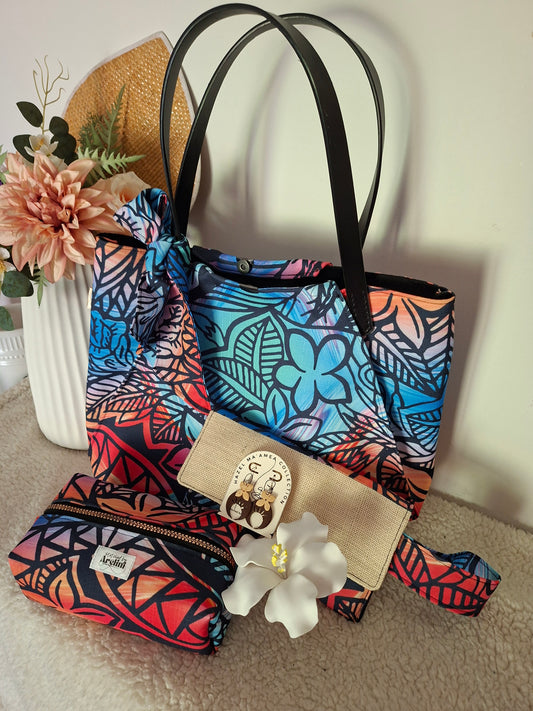 Moana Tropical Bundle