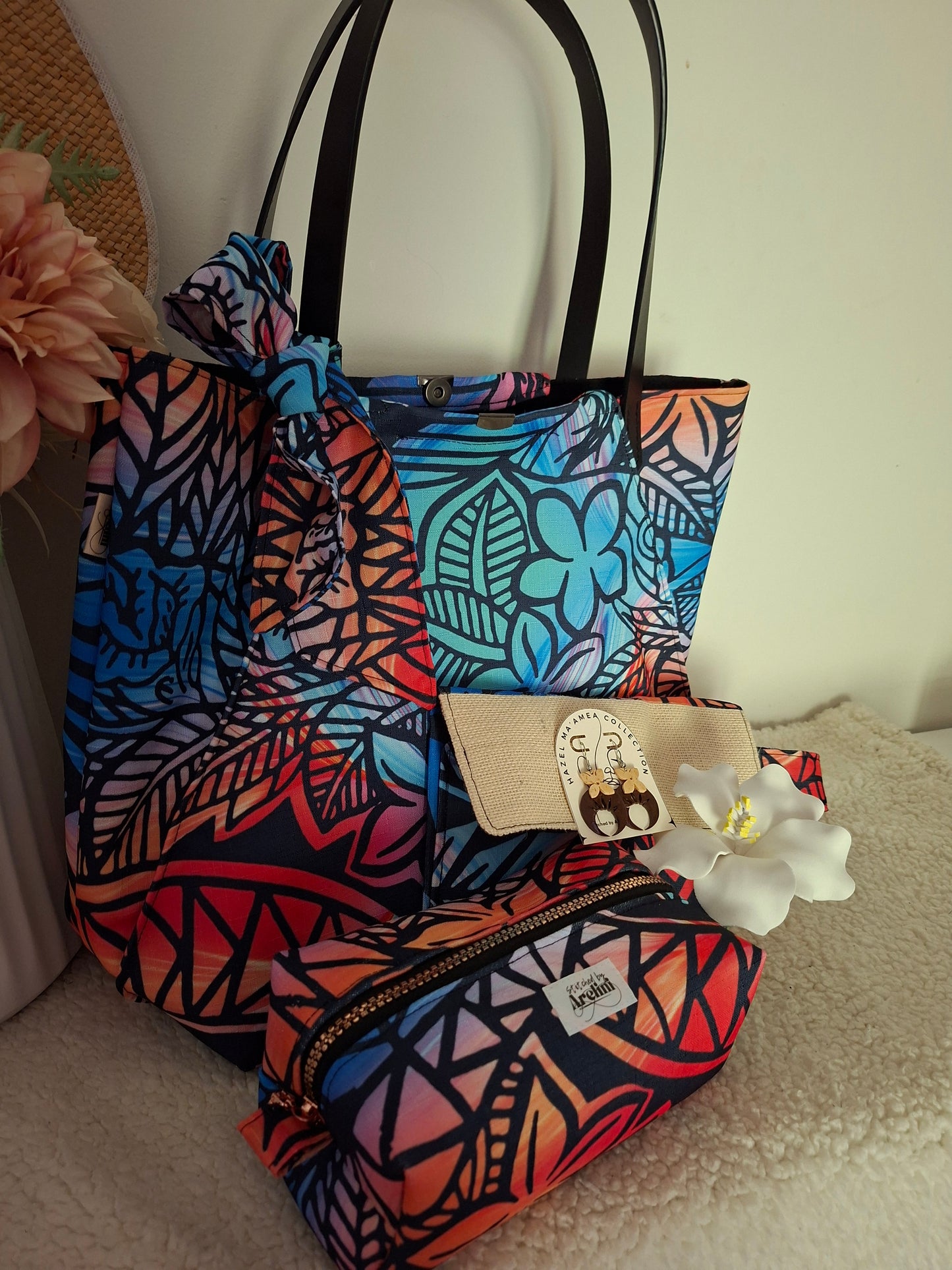 Moana Tropical Bundle