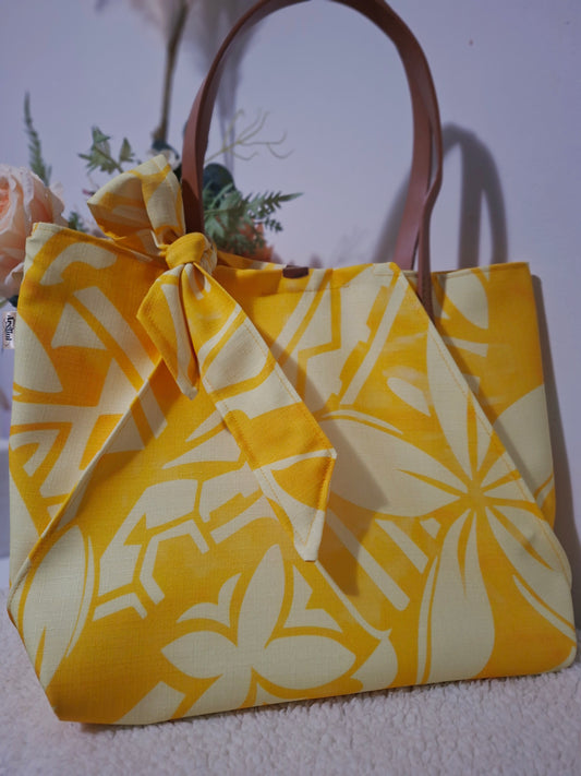 Pua Sunshine Tote Bag